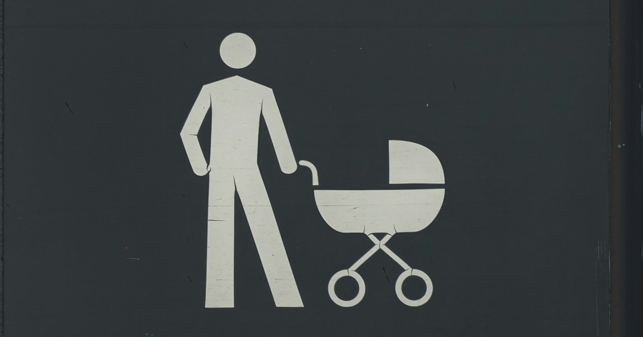 Un pictogramme montre une personne avec une poussette. Ceci représente le désir de parentalité.