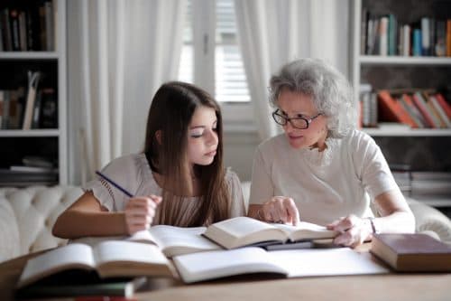 Comment mieux gérer les devoirs au collège ? Découvrez tous nos conseils !