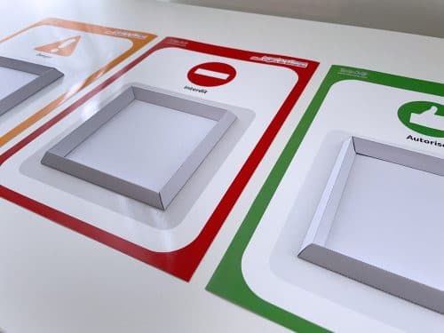 photo de 3 plateaux de classeur de vu en perspective